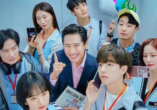 Shin-Ha-Kyun-sourit-sur-laffiche-UNICORN