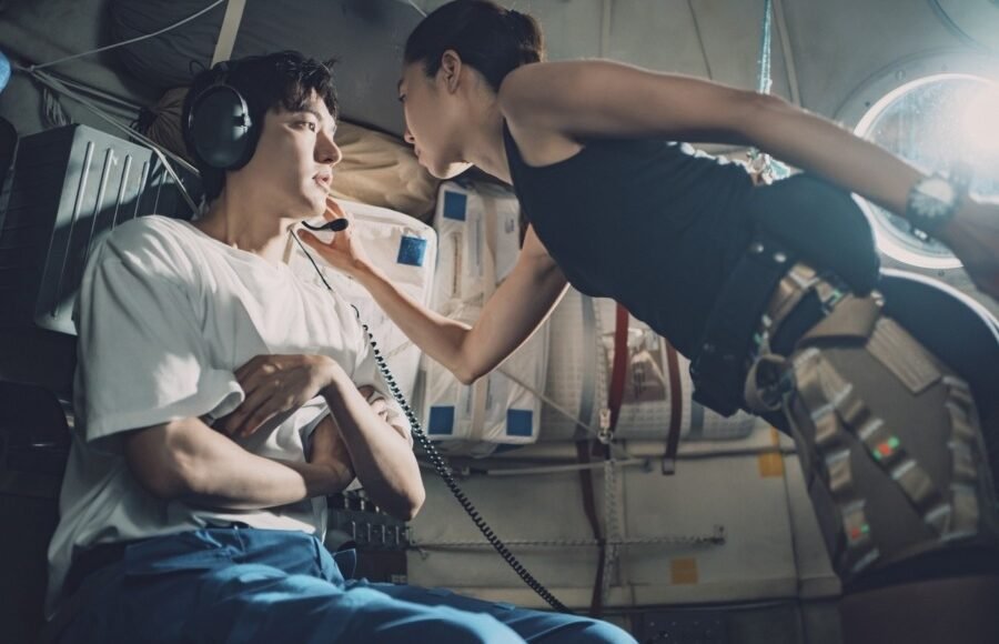 Lee Min Ho et Gong Hyo Jin dans Ask the Stars