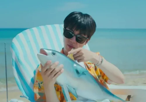 Jin de BTS : « Super Tuna », l’amour en chanson